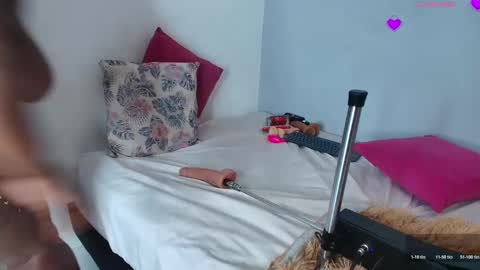 Snapshot of _carolinagomez chatting on November 2025 07:35:01 PM Caro. online show from November 2025 07:35:01 PM