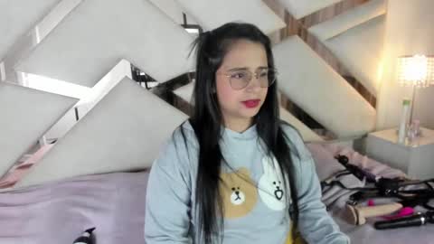 Caroline Sweet online show from January 2025 06:55:02 AM