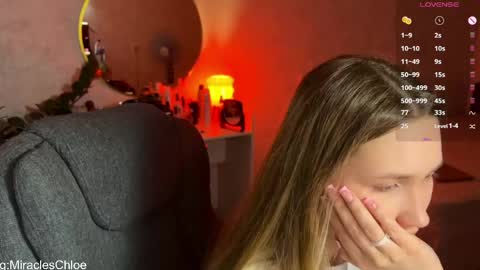 Snapshot of _chloe_miller_ chatting on May 2026 07:52:01 PM _chloe_miller_ online show from May 2026 07:52:01 PM