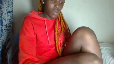 Snapshot of _clara01 chatting on January 2025 09:35:01 AM clara online show from January 2025 09:35:01 AM