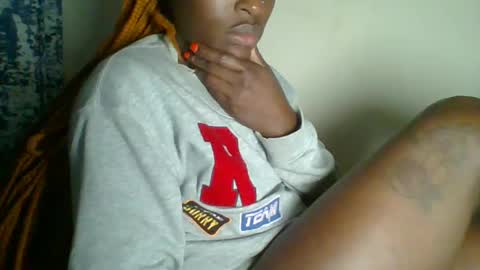 Snapshot of _clara01 chatting on January 2025 09:50:01 PM clara online show from January 2025 09:50:01 PM