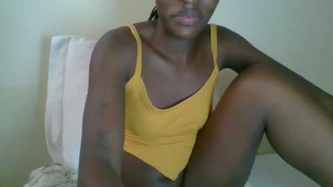 Snapshot of _clara01 chatting on November 2025 05:29:01 AM clara online show from November 2025 05:29:01 AM