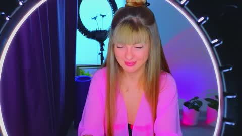 Snapshot of _comefeelme_ chatting on November 2025 11:34:02 AM D online show from November 2025 11:34:02 AM