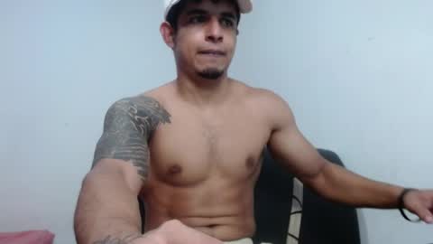 Snapshot of _crissgex_ chatting on May 2026 04:41:02 AM crissgex online show from May 2026 04:41:02 AM