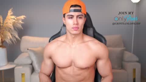 Snapshot of _cristianlopez chatting on December 2024 05:15:01 PM 50 OFF TODAY  onlyfans cristianlopezbf online show from December 2024 05:15:01 PM