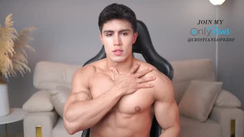 Snapshot of _cristianlopez chatting on February 2025 11:41:02 PM 50 OFF TODAY  onlyfans cristianlopezbf online show from February 2025 11:41:02 PM