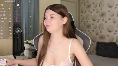 Snapshot of _cute_ice chatting on June 2026 06:22:02 AM _cute_ice online show from June 2026 06:22:02 AM