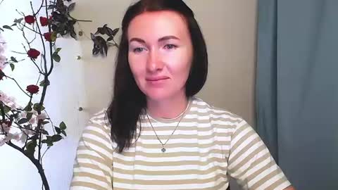 Snapshot of _cutie_and_shy_ chatting on July 2026 07:01:02 AM _cutie_and_shy_ online show from July 2026 07:01:02 AM