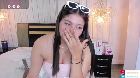 Snapshot of _dahiana_1 chatting on January 2025 01:59:02 AM Dahiana Lincoln online show from January 2025 01:59:02 AM