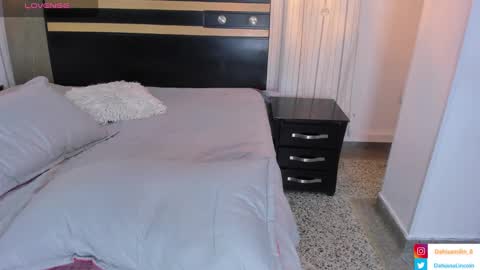 Snapshot of _dahiana_1 chatting on March 2025 01:58:02 AM Dahiana Lincoln online show from March 2025 01:58:02 AM