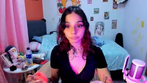 Snapshot of _dayanne_ chatting on January 2025 01:38:02 AM Pao online show from January 2025 01:38:02 AM