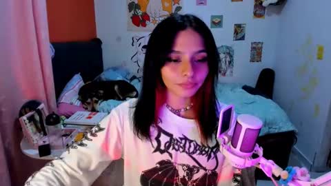 Snapshot of _dayanne_ chatting on January 2025 01:53:02 AM Pao online show from January 2025 01:53:02 AM