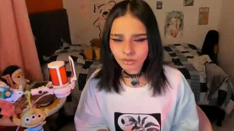 Snapshot of _dayanne_ chatting on September 2025 02:44:01 AM Pao online show from September 2025 02:44:01 AM