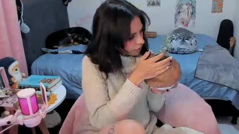 Snapshot of _dayanne_ chatting on September 2025 04:25:01 AM Pao online show from September 2025 04:25:01 AM