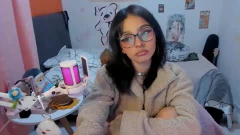 Snapshot of _dayanne_ chatting on November 2025 04:01:02 AM Pao online show from November 2025 04:01:02 AM