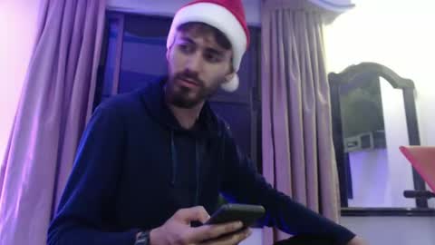 delacruz online show from December 2024 12:48:02 AM