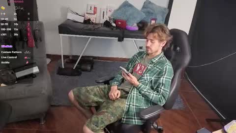 delacruz online show from November 2025 03:47:02 PM