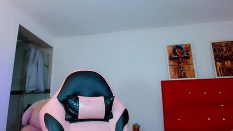 Snapshot of _diva_ts chatting on June 2026 04:52:02 PM nicol online show from June 2026 04:52:02 PM