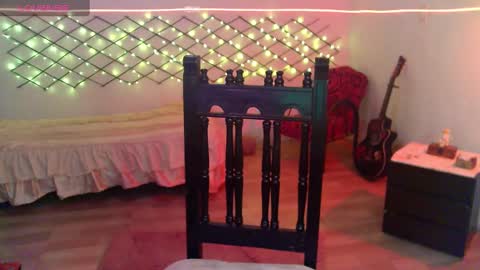 Snapshot of _dollkendra chatting on January 2025 06:47:01 PM Kendra online show from January 2025 06:47:01 PM