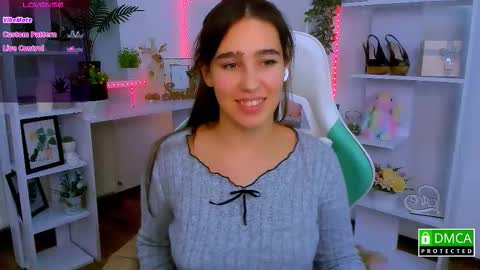 Lizzy  online show from December 2025 10:38:02 PM