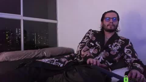  -         online show from February 2026 12:04:02 AM