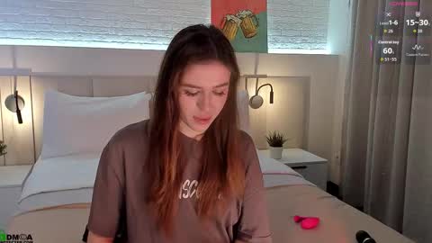 Milana online show from September 2025 09:33:02 AM