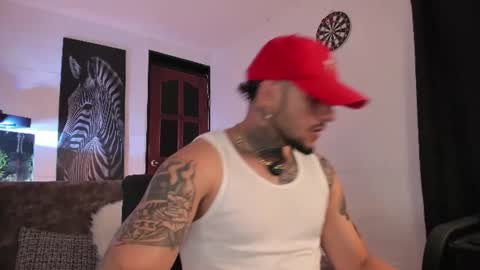 Snapshot of _emilio_escobar chatting on June 2026 09:30:02 AM Emilio online show from June 2026 09:30:02 AM