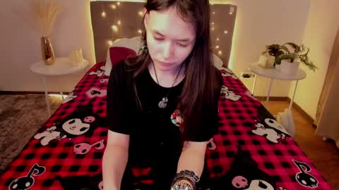 _emily__strike_ online show from May 2026 01:45:02 AM