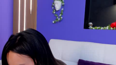 _emmawalka online show from November 2025 07:24:02 PM