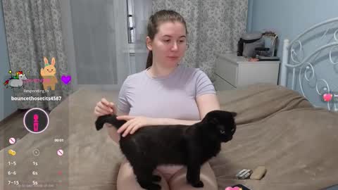 Snapshot of _enni__ chatting on January 2026 02:44:01 PM Sam online show from January 2026 02:44:01 PM