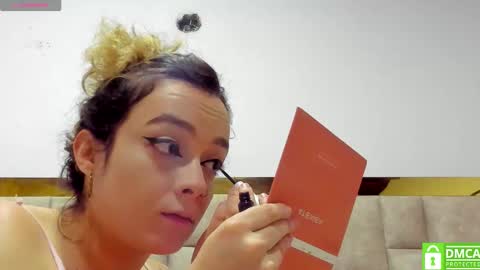 _eris_rose online show from November 2025 07:02:02 PM