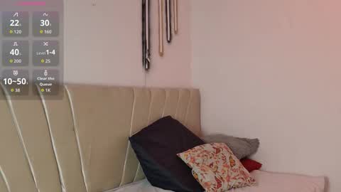 Paul And Ariana online show from October 2025 12:12:02 PM