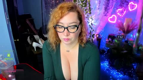 Snapshot of _fantastic_ellie_ chatting on March 2025 05:28:02 PM Wow mommy online show from March 2025 05:28:02 PM