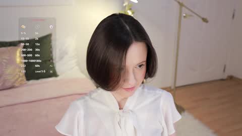 Essie  online show from January 2025 09:47:01 PM