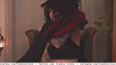 Snapshot of _frankie_rivers chatting on February 2025 11:20:01 AM Frankie Rivers allmylinks  online show from February 2025 11:20:01 AM