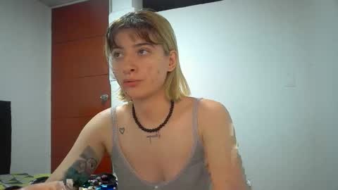 Mia-foster online show from April 2026 02:31:01 AM