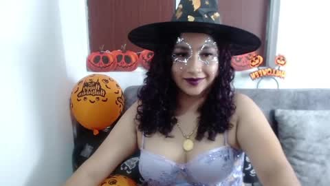 Snapshot of _gia_dior chatting on October 2025 10:44:02 PM Gia Independent model online show from October 2025 10:44:02 PM