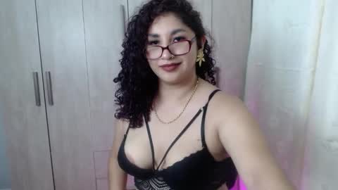 Snapshot of _gia_dior chatting on November 2025 12:31:02 AM Gia Independent model online show from November 2025 12:31:02 AM