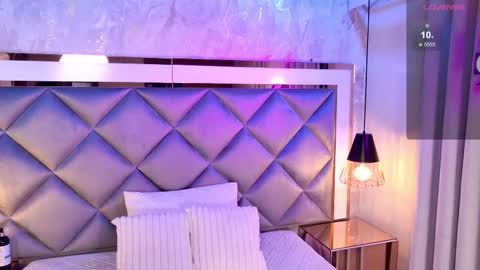 _giggy online show from November 2025 11:42:02 AM