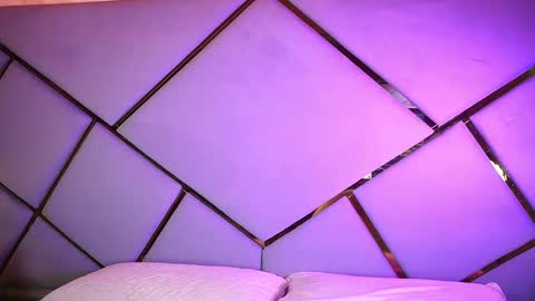 _giggy online show from December 2025 11:41:01 AM