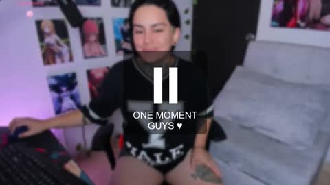 Snapshot of _gleep chatting on November 2025 01:33:02 AM LEEP online show from November 2025 01:33:02 AM