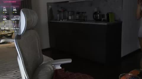 Katarina online show from November 2025 03:23:01 PM