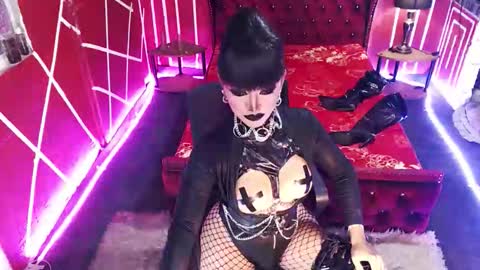 Snapshot of _hailyourqueenx chatting on October 2025 11:03:02 PM GoDDess  Chloe online show from October 2025 11:03:02 PM