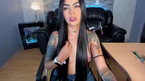 Hanna online show from January 2026 07:41:02 PM