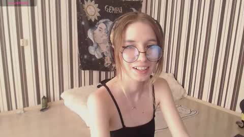 Snapshot of _hanna_moon_ chatting on September 2025 10:52:01 AM Hannaolotl online show from September 2025 10:52:01 AM