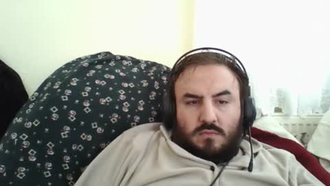  hasanhz.  online show from February 2026 11:39:01 AM