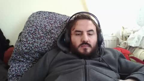  hasanhz.  online show from February 2026 10:27:02 AM