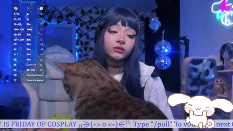 Snapshot of _heavenly_blue_ chatting on October 2025 12:29:01 AM Bluey online show from October 2025 12:29:01 AM