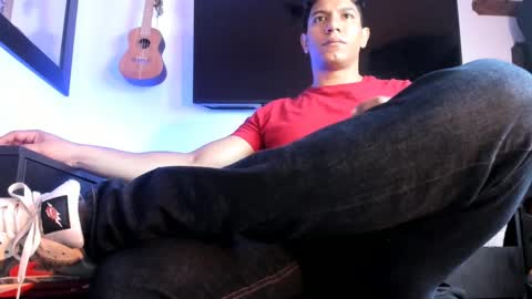 Snapshot of _heracles1 chatting on December 2024 03:05:02 PM Heracles online show from December 2024 03:05:02 PM