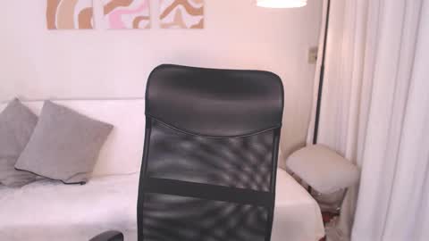 Bee. online show from March 2026 07:42:01 PM